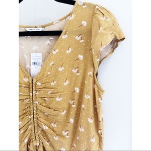 NWOT American Eagle Floral Top